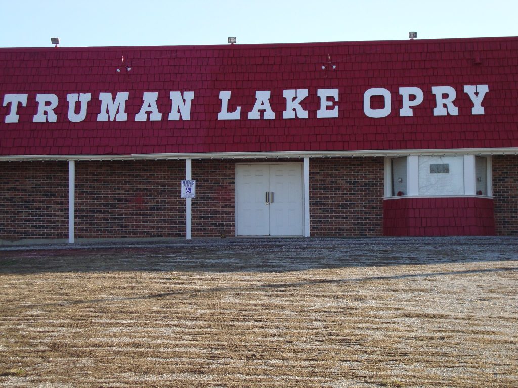 truman lake opry 